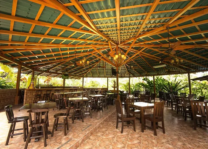 Hotel Blue River & Hot Springs Liberia